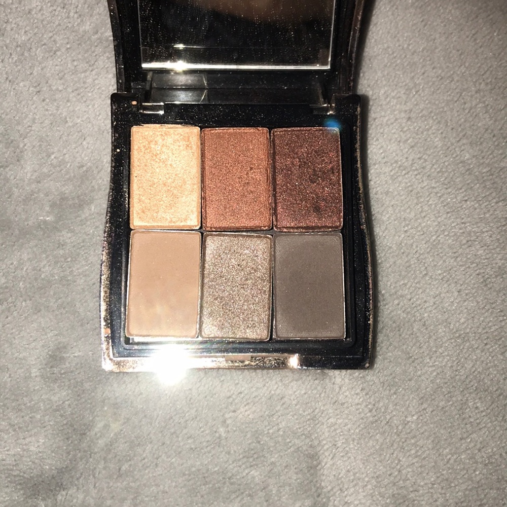 Mary Kay Eyeshadow Palette